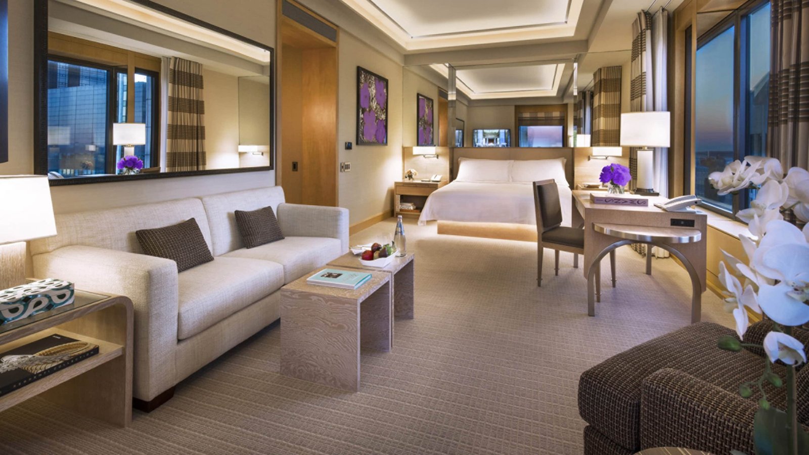 Four Seasons Hotel