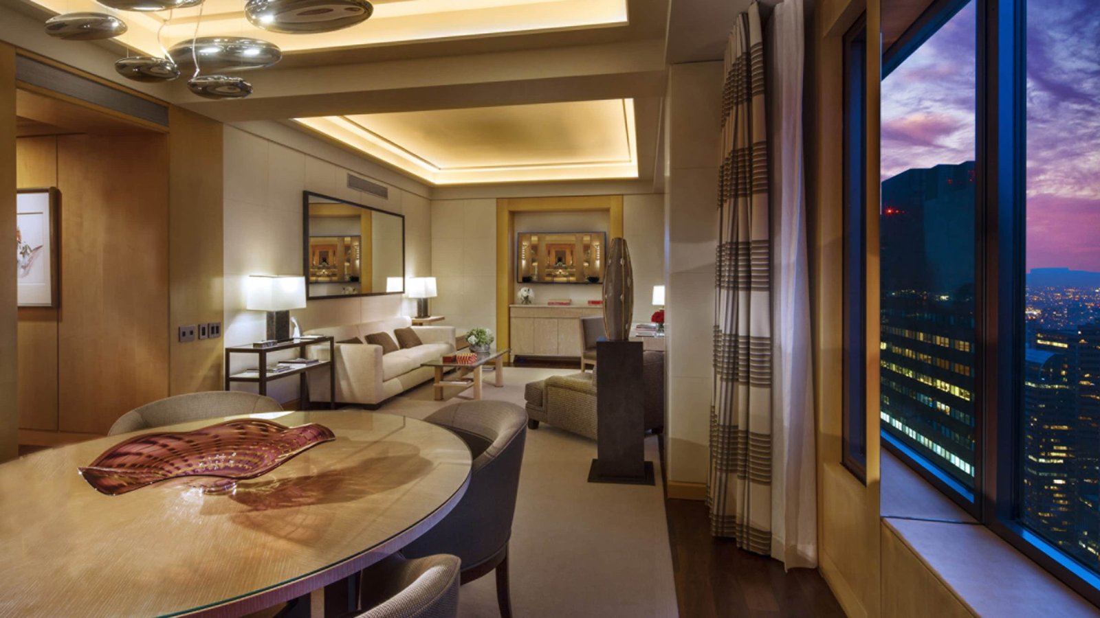 Four Seasons Hotel