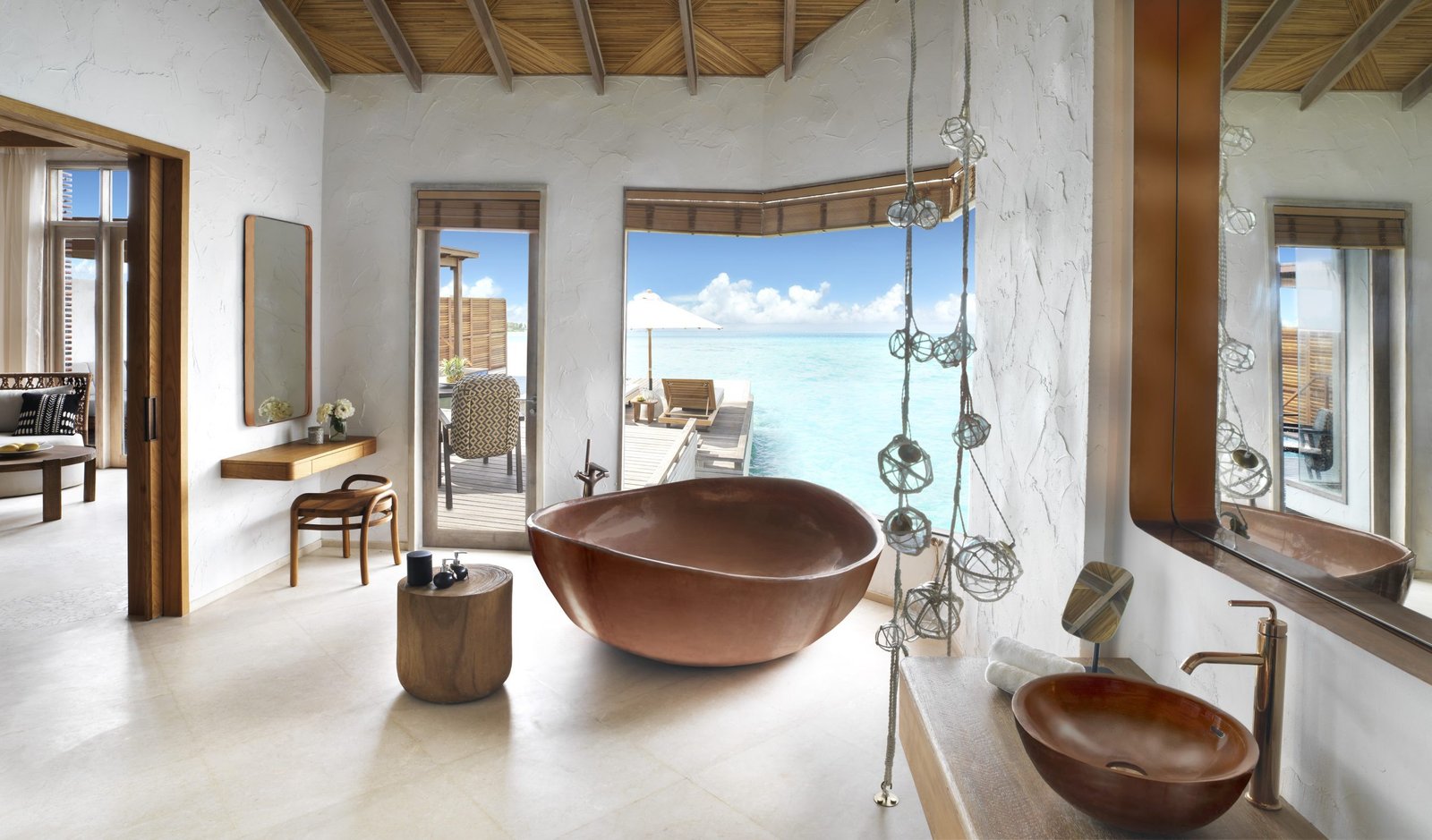 FAIRMONT-AMLDIVES_GRAND-WATER-SUNSET-VILLA-BATHROOM.2
