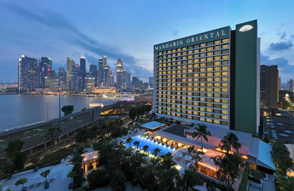 MO-Singapore-1