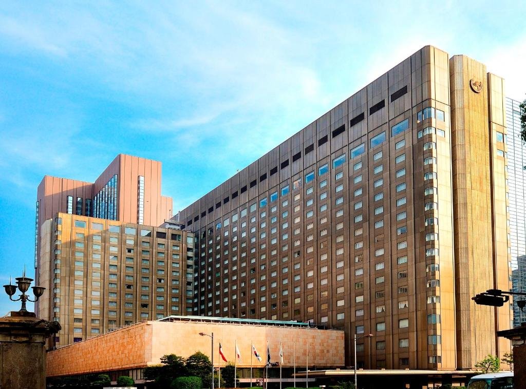 IHT-tokyo-1