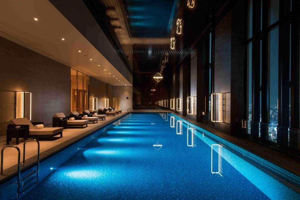 conrad-osaka-2