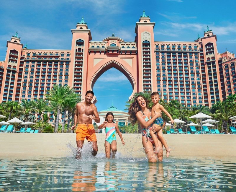 Atlantis-The-Palm-a-best-place-to-stay-for-families