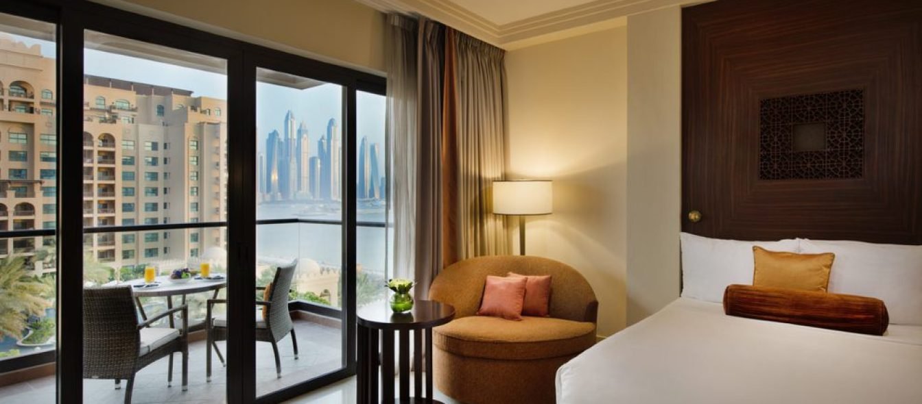 FAIRMONT-THE-PALM-4