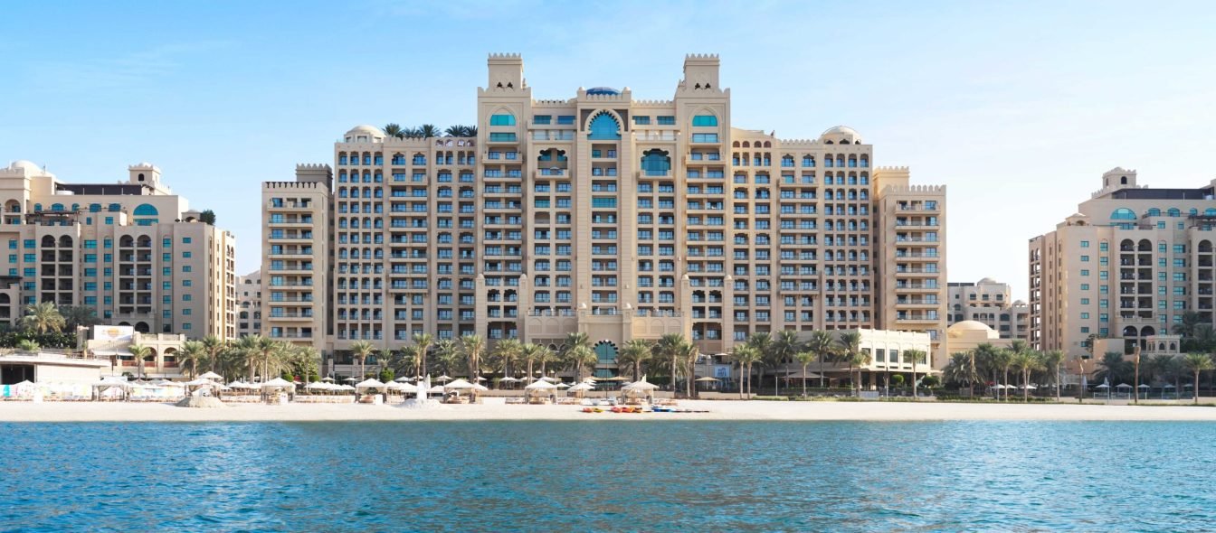 fairmont-the-palm-1