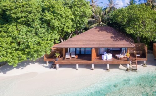 lily-beach-lagoon-villa-2