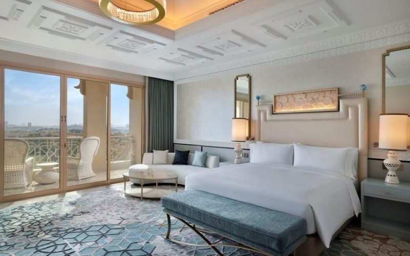 1 Bed Golf Course suite